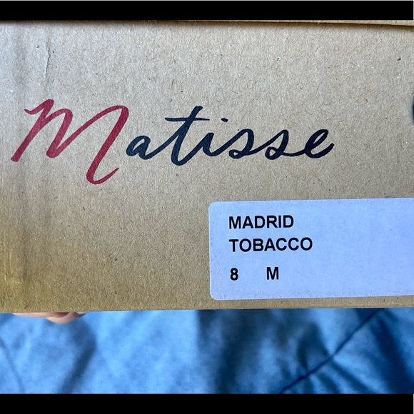 Madrid Croc Block Heel - Picture 7 of 7